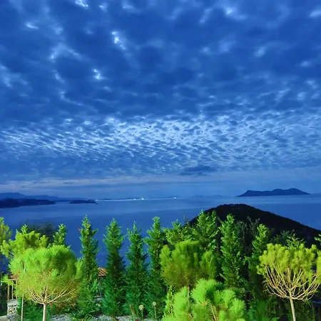 Seliora Villa *